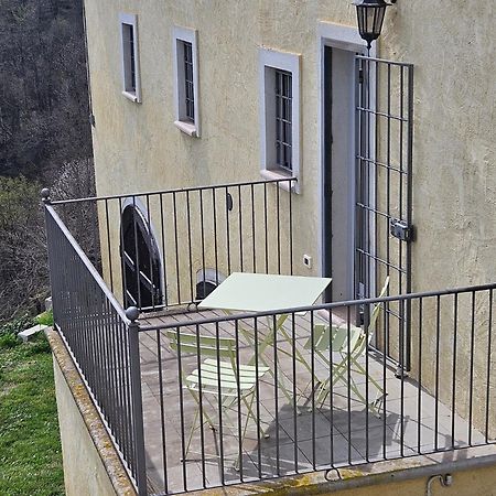 Casa Nel Verde Ca Dla Cola Mombasiglio Exteriör bild